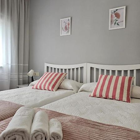 Appartement Meda Padrón Extérieur photo