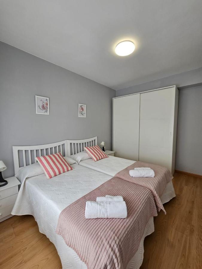 Appartement Meda Padrón Extérieur photo
